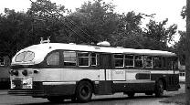 Saskatoon CCF-Brill trolleybus (DavesRailPix)