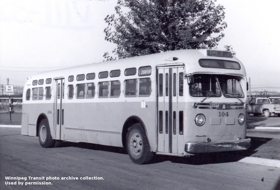 Winnipeg Transit General Motors Old Look Bus photos